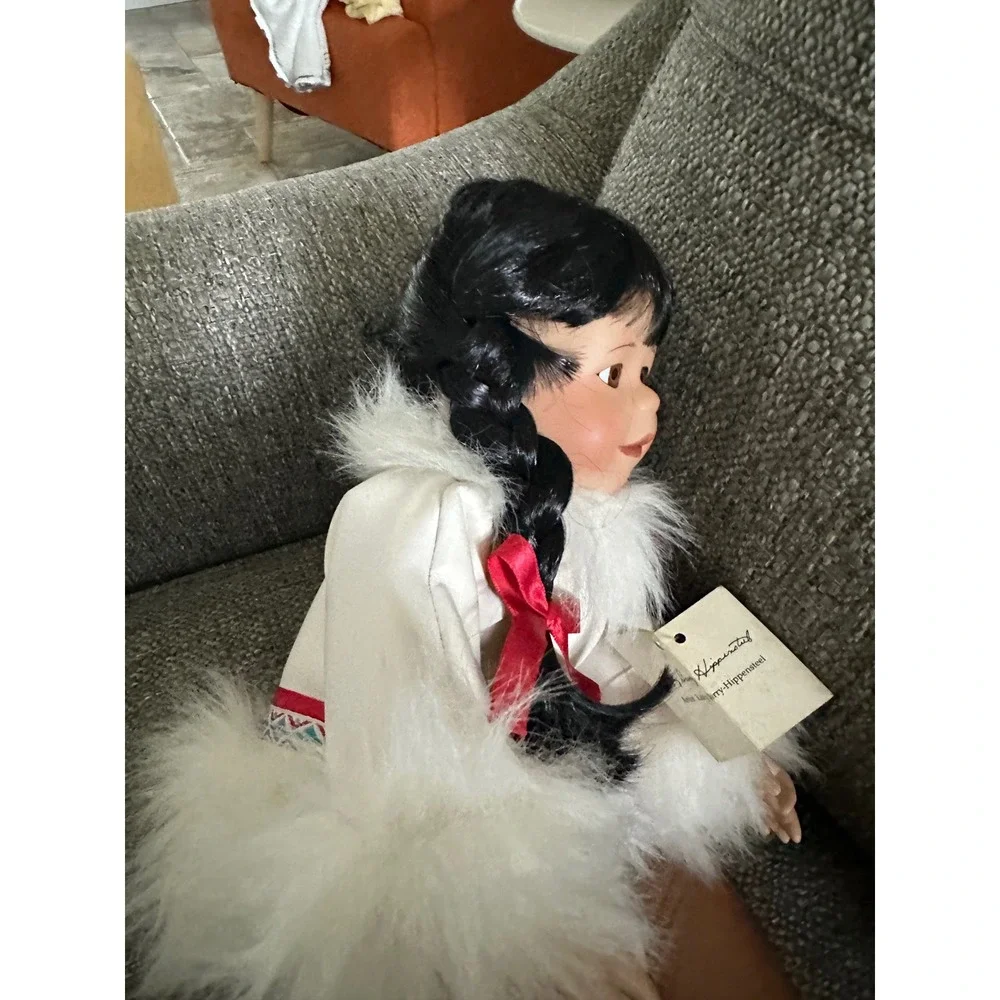 Edwin M Knowles Miki Porcelain Doll Kathy Barry-Hippensteel Toys Tots 76215-HT